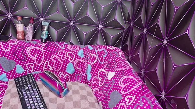 Snapshot of LyaRose chatting on November 22, 2025, 12:48 pm LyaRose online show from November 22, 2025, 12:48 pm