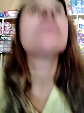 MIA-LARIOS online show from March 25, 2026, 8:59 pm