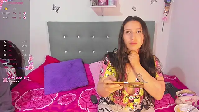 tammy moon09  online show from May 15, 2026, 7:26 am