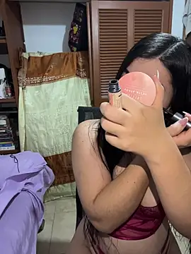 Snapshot of Marilyn_Monrou chatting on February 13, 2026, 4:52 am Marilyn Monrou online show from February 13, 2026, 4:52 am