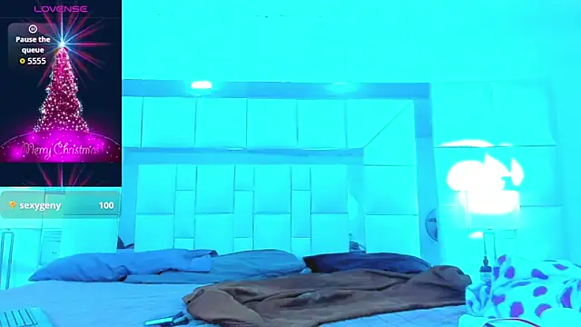 Sebastian Smith   online show from December 15, 2025, 11:14 am