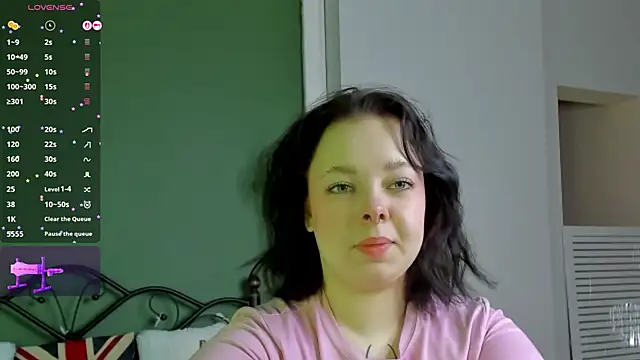 Snapshot of Vlada_vv chatting on April 11, 2026, 5:34 am Vlada vv online show from April 11, 2026, 5:34 am