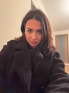 Snapshot of ____Eva____ chatting on November 21, 2025, 3:00 pm Eva online show from November 21, 2025, 3:00 pm