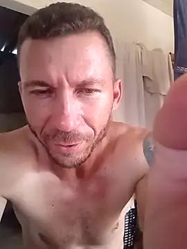 RobertoLuiz84 online show from February 14, 2026, 8:27 pm