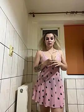 CrazyJessika online show from April 2, 2026, 8:17 pm