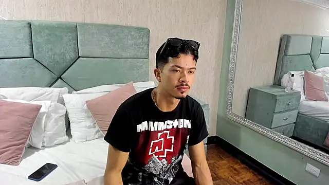 NicolaiKarav online show from January 18, 2026, 11:58 am