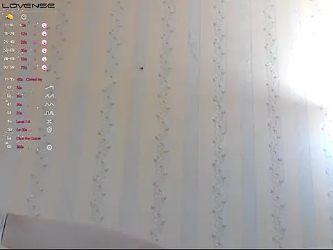 LustfulSarah online show from October 30, 2025, 5:13 pm