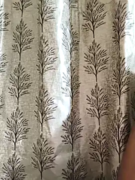 Snapshot of paro22_sex chatting on July 14, 2026, 4:23 pm paro22 sex online show from July 14, 2026, 4:23 pm
