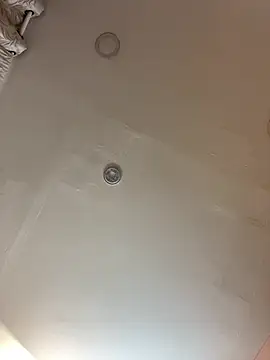 LauraRaider online show from February 3, 2026, 6:40 am