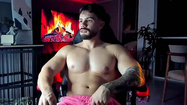 Valenthino Salvatore online show from June 11, 2026, 12:08 am