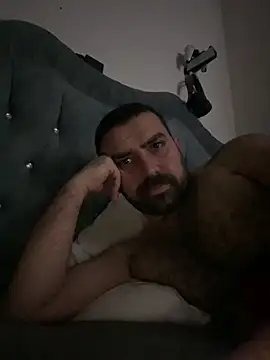 Snapshot of Ali2413 chatting on February 24, 2026, 9:02 pm Ali2413 online show from February 24, 2026, 9:02 pm