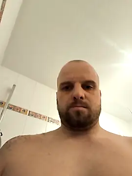 Phoenix2310 online show from February 22, 2026, 7:12 pm