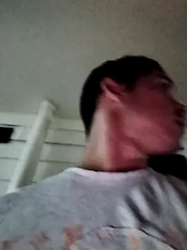 Snapshot of Logan_hetero1 chatting on November 30, 2025, 3:21 am Logan hetero1 online show from November 30, 2025, 3:21 am