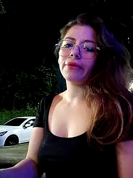 Snapshot of Renata_Honey chatting on November 29, 2025, 3:31 am Renata Honey online show from November 29, 2025, 3:31 am