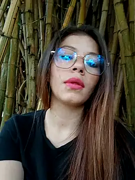 Snapshot of Renata_Honey chatting on November 29, 2025, 5:38 pm Renata Honey online show from November 29, 2025, 5:38 pm