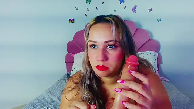 paula brausin  online show from February 4, 2026, 9:20 pm