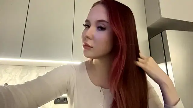 Snapshot of DaphineMckoy chatting on November 27, 2025, 11:45 am DaphineMckoy online show from November 27, 2025, 11:45 am