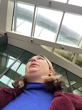 Snapshot of KateBurlesk chatting on February 1, 2026, 9:08 am KateBurlesk online show from February 1, 2026, 9:08 am