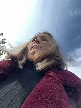 Snapshot of KateBurlesk chatting on March 1, 2026, 8:05 am KateBurlesk online show from March 1, 2026, 8:05 am