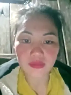 lynae-0 online show from November 27, 2025, 1:24 pm