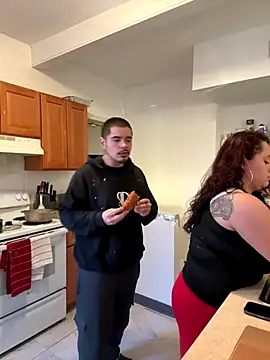 Snapshot of sexicolombiana_ chatting on December 4, 2025, 8:28 pm sexicolombiana online show from December 4, 2025, 8:28 pm