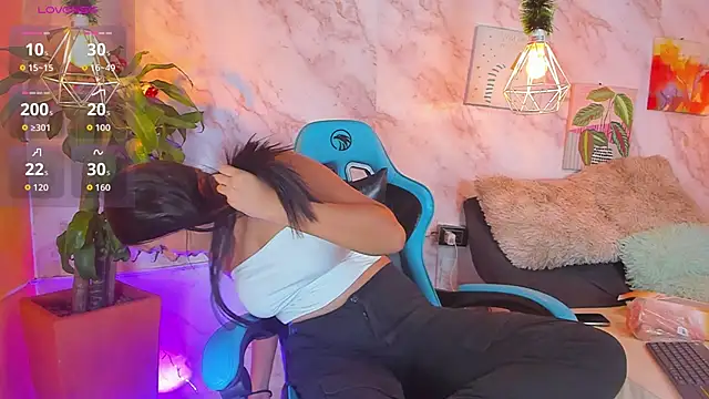 taamy desire online show from November 29, 2025, 8:23 pm