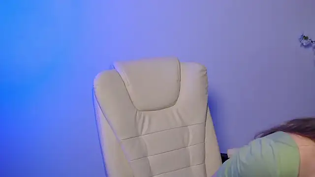 Snapshot of Brandy_Gem chatting on June 14, 2026, 7:21 am Brandy Gem online show from June 14, 2026, 7:21 am