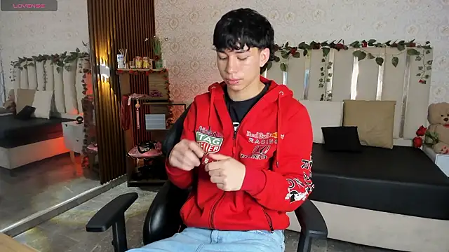 kaelwolf tay online show from February 17, 2026, 7:20 pm