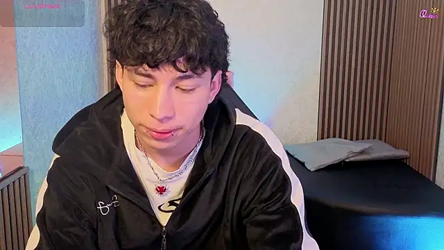 kaelwolf tay online show from March 8, 2026, 11:14 am