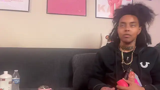 seductivefreak7 online show from November 29, 2025, 8:39 am