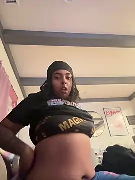 seductivefreak7 online show from April 14, 2026, 10:21 am