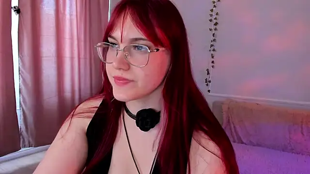 Snapshot of SweetieMarry chatting on July 2, 2026, 3:23 am SweetieMarry online show from July 2, 2026, 3:23 am