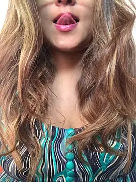 Snapshot of hotladki5 chatting on February 8, 2026, 6:39 am hotladki5 online show from February 8, 2026, 6:39 am