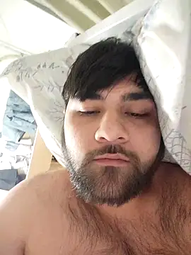 Koma001 online show from March 9, 2026, 4:44 pm