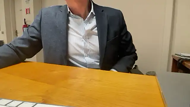 SimonZydar online show from December 1, 2025, 4:45 pm