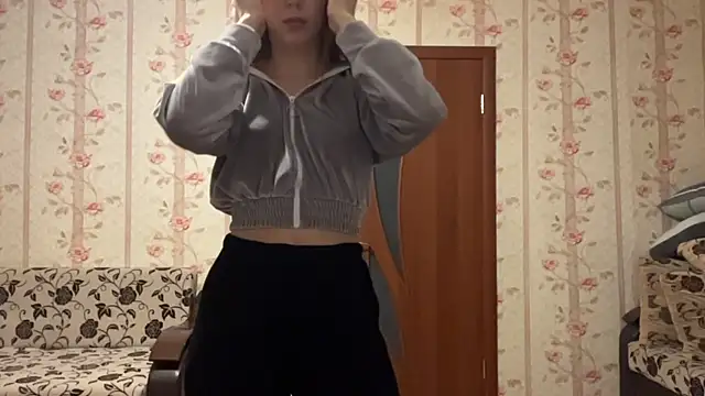 Katebarbie online show from December 14, 2025, 2:00 pm