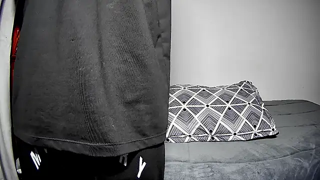 HouseOfHeat online show from February 23, 2026, 4:37 pm