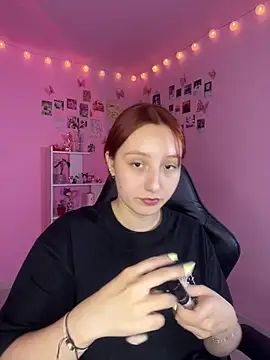 Davne  online show from February 9, 2026, 10:14 pm