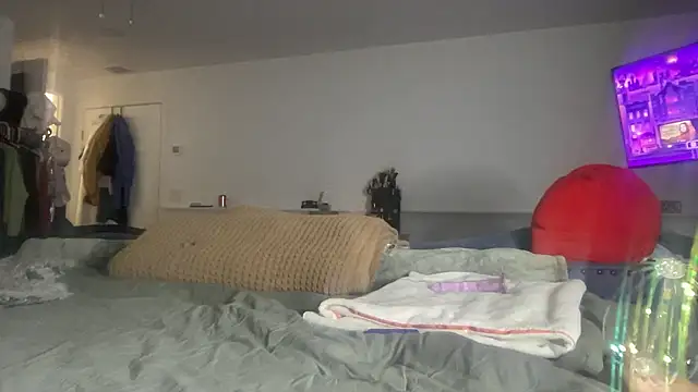 MysteriousMadam online show from January 9, 2026, 2:36 am