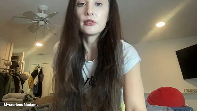 MysteriousMadam online show from January 17, 2026, 1:21 am