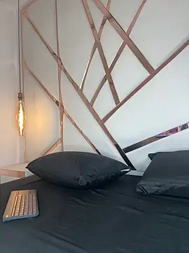 Snapshot of Celeste_Valencia_ chatting on March 19, 2026, 4:38 am Celeste Valencia online show from March 19, 2026, 4:38 am