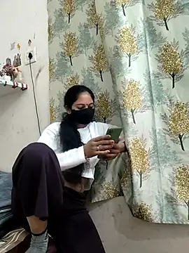 Siya499 online show from November 25, 2025, 7:19 am