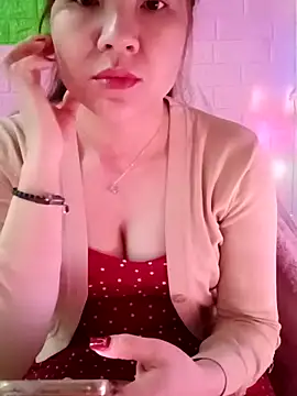 Lily-ross22 online show from March 15, 2026, 2:50 am