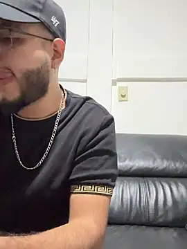 tratosucio online show from February 8, 2026, 5:00 am