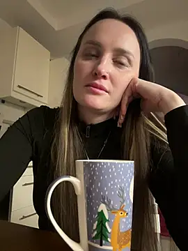 Snapshot of TomilaSi chatting on March 26, 2026, 11:32 pm TomilaSi online show from March 26, 2026, 11:32 pm