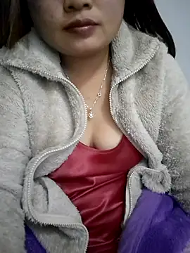 Snapshot of mai-mai-97 chatting on December 20, 2025, 2:57 pm mai-mai-97 online show from December 20, 2025, 2:57 pm