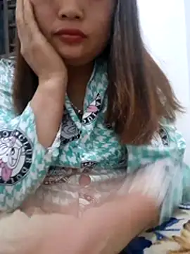 mai-mai-97 online show from February 13, 2026, 4:03 pm