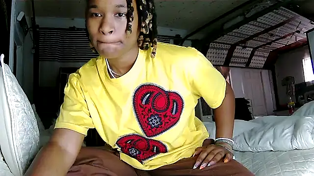 JuicyEbonyGoddess online show from April 21, 2026, 12:22 pm