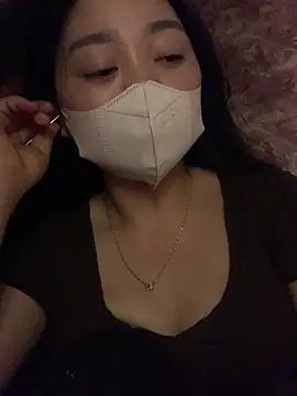 lana-kan online show from April 9, 2026, 12:54 pm