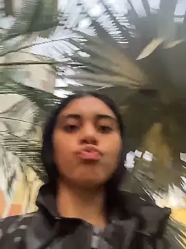 Snapshot of Miia_moonn chatting on November 28, 2025, 11:02 am Miia moonn online show from November 28, 2025, 11:02 am